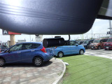 ◆北は北海道から南は沖縄まで、ご購入いただいたお車は全国にご納車が可能です!お電話、メール、動画などでリモートでお車のご案内も可能です!親切、丁寧に対応させて頂きますのでお気軽にご相談ください!