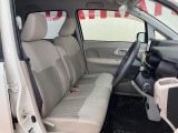 運転席広々