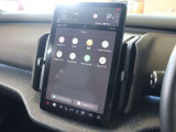 Androidを搭載しており、Playストアからアプリを追加できます 好みのナビゲーションアプリをインストールするなど自由度があります