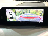 【360&deg;ビューモニター】専用のカメラにより、上から見下ろしたような視点で360度クルマの周囲を確認することができます☆死角部分も確認しやすく、狭い場所での切り返しや駐車もスムーズに行えます。