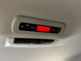 後席エアコンもついており、車内の温度をすばやく快適にしてくれます