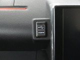 USB&HDMI差し込みあります。