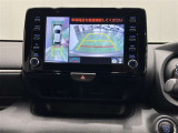 バックカメラ、パノラミックビューモニター付きで視界良好