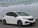 ホンダの認定中古車「U-Select」は、ホンダ車で修復歴がなく、第3者機関の車両状態証明書が発行された、高品質な車です。ホンダのプロが最大104項目の点検・整備を行います。