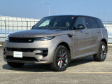 【ブラックエクステリアパック メーカーop価格￥348000】車両のエクステリア(外装)を黒で統一し、より力強く洗練された印象を与えます。
