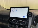 視界性能に優れた設計で安心してドライブをお楽しみいただけます。
