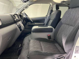 【車内ルームクリーニング済】専門スタッフにより車内はきれいにルームクリーニングを行っております。