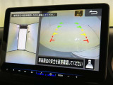 バックモニター付なので後退時に後方が見えるので安心。 車は構造上、死角がたくさんなので万が一を考えると必須ですね。 あくまで補助の為の装備、バックは目視で確認する事が重要ですよ。