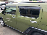 側面からの写真です。ご希望のお車が見当たらない場合は、弊社スタッフがしっかりとお客様のご要望に合ったお車をお探し致します。