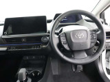 見通しのよいすっきりとした視界で、誰でも運転しやすいです。運転のしやすさは疲れにくさにも繋がりますよ♪