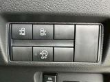 ハンズフリー両側オートスライドドアで手荷物いっぱいでも楽々開閉可能です
