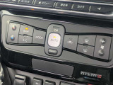 オートエアコンで温度を設定するだけで快適な車内環境を維持することができます!