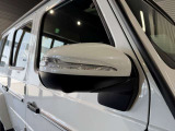 メルセデスの認定中古車「サーティファイドカー」には、最大100項目にも及ぶ点検・整備項目が設定されています>