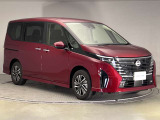 【車両状態証明書】査定協会公認のプロの検査員が公平かつ確かな基準で検査を実施。車両評価をもとに、安心しておクルマをお選びいただけます。