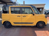 ご成約のおクルマ全て、エンジンオイルを交換してご納車させていただきます!また、点検時に消耗品の状態確認も行い必要に応じて新品交換させていただきます!