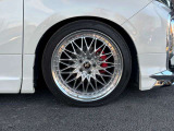 WORKVS-XV(ブイエス・エックスブイ)20インチアルミホイールが装着されています!