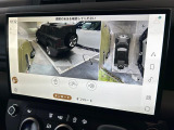 ボディの目立たない位置に設置された4台のデジタルカメラにより、周囲の状況を3Dで確認できます。それぞれのカメラを単独もしくは複数表示することも可能。狭い場所や出入口なども安心できます!