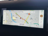 PiviProは起動の速さ、優れた接続性が特長。リモートアプリを標準装備しているので、離れた場所からも車に接続できます。車両の位置確認、燃料のチェックや車内エアコン設定をリモートで行えます。