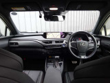 UX 250h Fスポーツ 4WD 