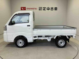 側面からの写真です。ご希望のお車が見当たらない場合は、弊社スタッフがしっかりとお客様のご要望に合ったお車をお探し致します。