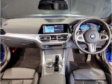☆センターパネルを運転席側に僅かに傾けたBMW独特のインパネ☆【駆け抜ける歓び】はここからもスタートしております☆