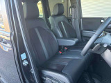 運転席シート廻りは使用感も少なく、とても良好な状態です♪さらに気持ちよくお乗り頂くために、徹底したルームクリーニングも実施しております!