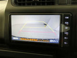 車庫入れや駐車で威力を発揮するのがバックモニター!ナビディスプレイに後ろの様子が映し出されるから安心です。