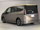 【ワイド保証】日産販売店の中古車には、無料で保証が付いています。走行距離無制限で、無料保証期間は1年間から。品質に自信があるから実現した、日産ならではの保証です。
