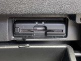 今では必需品のETCもパネルデザインにフィットするビルトインタイプなので、見た目もスッキリとしています