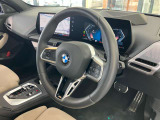 アウトバーンでの走行を見据えたBMWのブレーキシステムはもしもの時にもいち早くマシンを停止してくれます。
