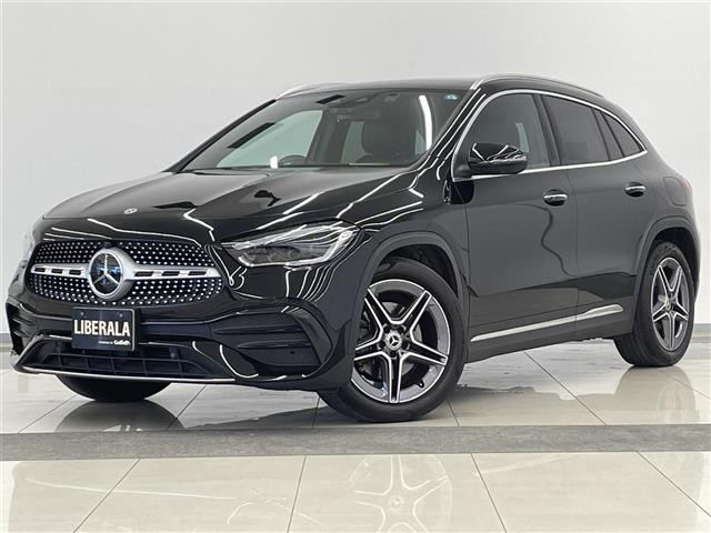 GLAクラス GLA200d 4マチック AMGライン 4WD 4WD サンルーフ