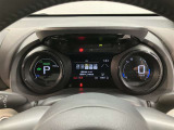 ウエインズトヨタ神奈川はシートを外してのルームクリーニング、ボディツヤだし、室内消臭、スチームクリーニング済み♪最後には走行テストまでしております。