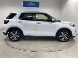 優れた走行性能に加え、様々なライフスタイルに合った使い方を可能にするSUV♪