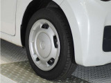 認定中古車では、厳しいHonda認定基準をクリアした厳選されたHonda認定中古車のみ、取り扱っております。「ご購入前の安心」「納車後の信頼」を車両と一緒に提供しております。
