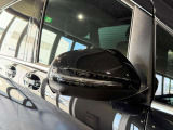 メルセデスの認定中古車「サーティファイドカー」には、最大100項目にも及ぶ点検・整備項目が設定されています>