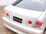 人気のアルテッツァ RS200Zエディション カスタム車両の入庫!6MTモデルをベースに外装を80万円かけて同色塗装を施し、中古車市場では数少ないサンルーフ付き。BLTZ車高調、CST17AW装備