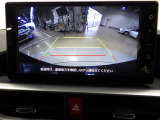 年式も新しく、画面もカメラ映りも良好です