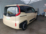 走りにこだわりながら収納力も持ち合わせたお車です。荷物を載せて軽快なドライブを楽しめますよ♪