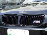 BMW在庫保有台数常時100台以上!ご来店の際はBMW本店(厚木市下荻野140-1)にご来店ください!弊社自慢の全天候型ショールーム!BMW在庫保有台数常時100台以上ございます!