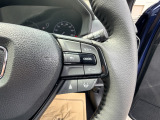 ★Honda SENSING★ 走行中に前方の車両等を認識し、衝突しそうなときは警報とブレーキで衝突回避と被害軽減をアシストします