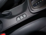 「ECO MODE」空調制御とアクセル操作に対する駆動力を省エネ化しエコドライブをサポ-ト!★動力を切り替えられる「EVモード切替スイッチ」走行状況に応じて切替ができるんです♪