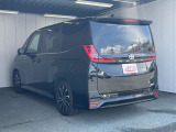人気の4WD、軽自動車、コンパクトカー、SUV、セダン、ミニバン、輸入車まで幅広く取り揃えております。