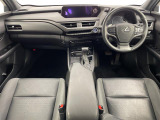 UX 250h バージョンL 本革シート 修復歴無し
