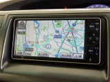 7インチナビを装備。タッチパネル式で使いやすく、目的地設定できます。お出かけもラクラクです。TVも視聴できます。