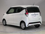 【ワイド保証】日産販売店の中古車には、無料で保証が付いています。走行距離無制限で、無料保証期間は1年間から。品質に自信があるから実現した、日産ならではの保証です。