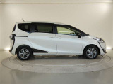両側パワースライドドア付きだから、狭い駐車スペースなどでの 乗り降りラクラク!小さなお子さまのいるご家庭には嬉しい装備。