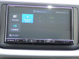 オーディオソースはご覧の通りです。Bluetoothを搭載しています。スマホと連動させると音楽等楽しむことが出来ます。