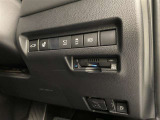 ETC2.0は従来のETCシステムに加えて、渋滞回避や安全運転支援などの運転支援サービスが受けられる次世代システムです。