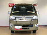 長野ダイハツ販売は車両に詳しくない方でも気軽に立ち寄れるお店作りを目指しています。高年式・低走行のお車がいっぱいです!是非一度遊びに来てください♪