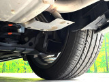 お車を安心してお乗りいただく為には、足回りの定期点検が欠かせません。サービスサポート(有償保証)では無料点検もご提供しており、安心のカーライフをお過ごしいただけるサポート体制が整っています。